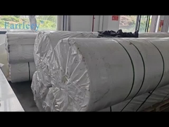 Mesin pleating media filtrasi berkualitas tinggi bekerja